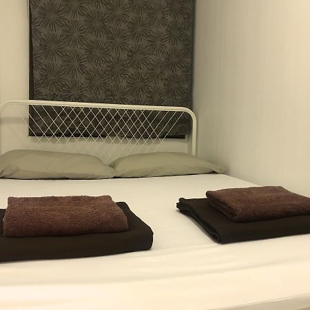 Once In Bangkok With Me Guesthouse المظهر الخارجي الصورة