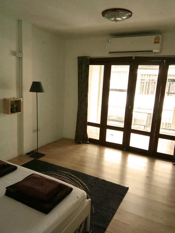 Once In Bangkok With Me Guesthouse المظهر الخارجي الصورة